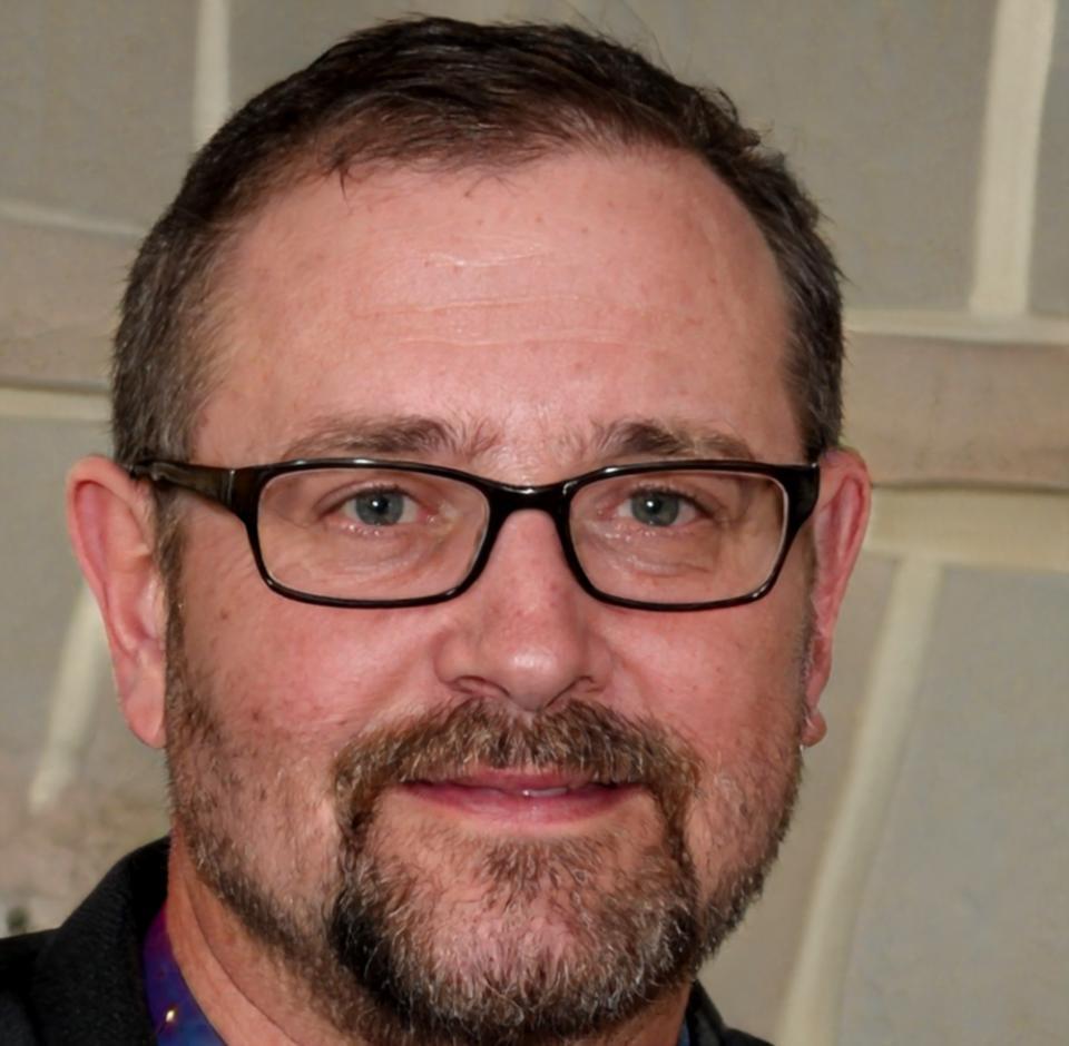 Portrait de Théodore Blanchard, analyste senior en jeux mobiles