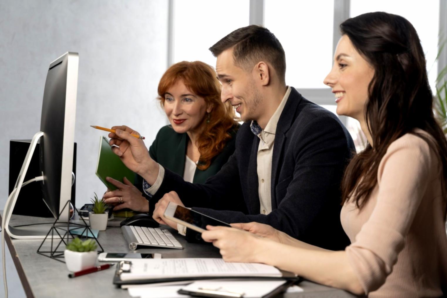 Interface d'analyse de données de jeux mobiles montrant des graphiques de rétention joueurs